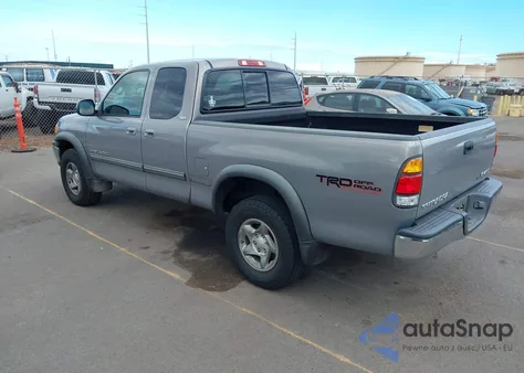 2001 Toyota Tundra Sr5 V8 из США, поврежденный, VIN 5TBBT44141S129859